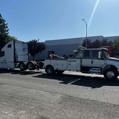 Anthony's Towing & transportation, tow trucks near me, emergency towing Yuba City