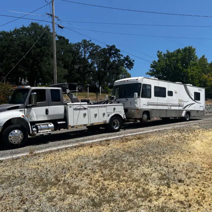 Anthony's Towing & transportation, tow truck services near me, reliable towing services yuba city