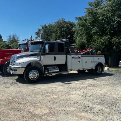 Anthony's Towing & transportation