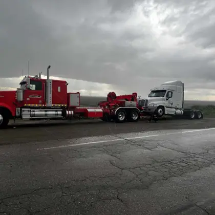 Anthony's Towing & transportation, safety tips while waiting for a tow